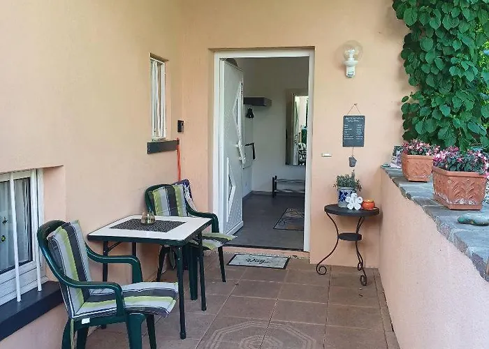 Am Garten * קוכם